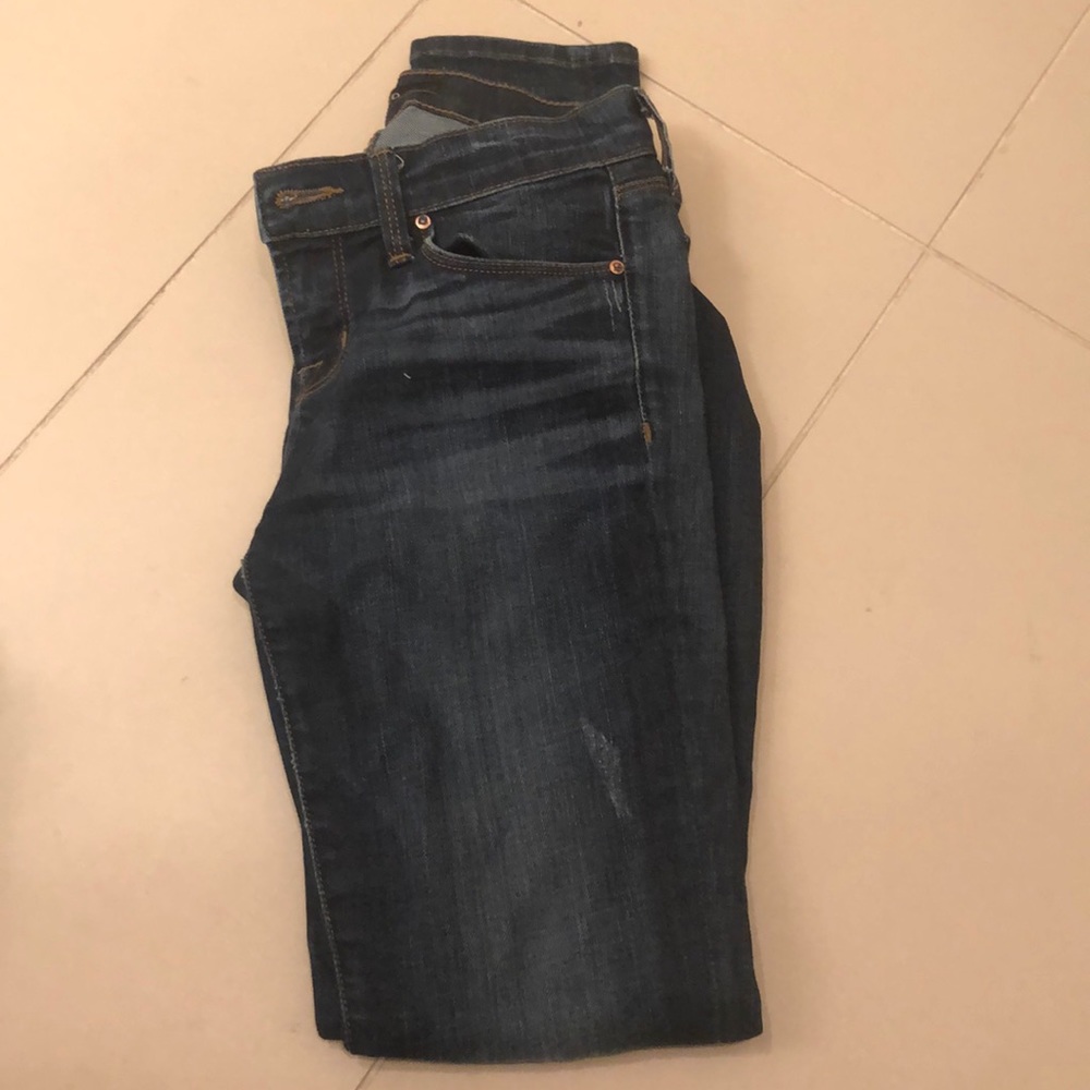 J Brand
Low Rise Skinny Jean
